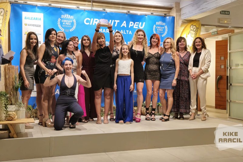 El Circuit a Peu Marina Alta tanca una nova edició amb xifra récord de més de 16.000 participants El Circuit a Peu Marina Alta tanca una nova edició amb xifra récord de més de 16.000 participants